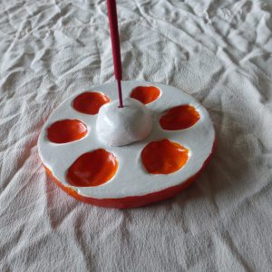 Support d’encens à l’inspiration fruitée et orangé
